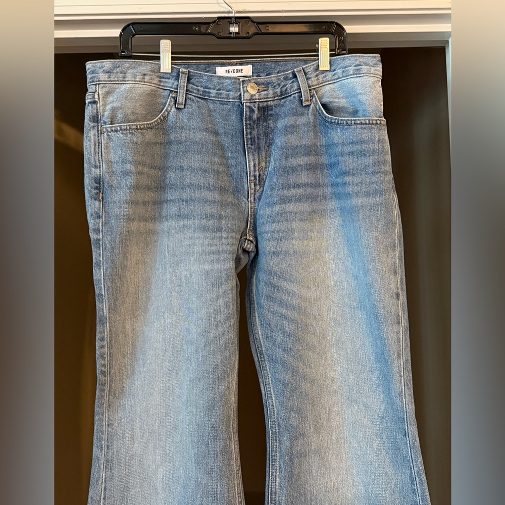 New Re/Done 70s Low Rise Bell Bottom Jeans in Lake Blue, Size 30. - Picture 10 of 14